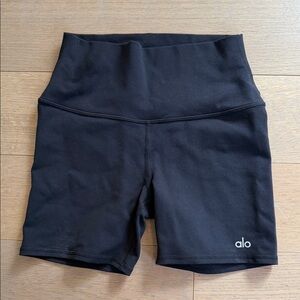 ALO Yoga High-Rise Black Bike Shorts